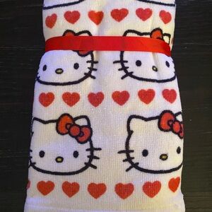 Hello Kitty hand Towel with Red Hearts